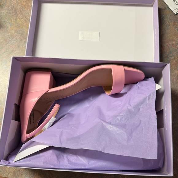 Pink Heels - Picture 3 of 3